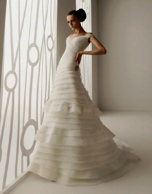 Vestido de novia Mod: 140 VIGO Talla 42